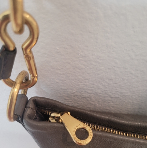 Marc by Marc Jacobs Gray Leather Crossbody Bag - Picture 6 of 16